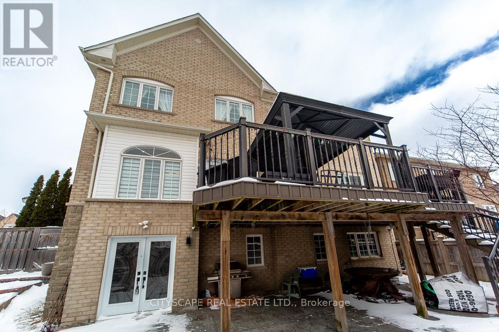 136 Manley Avenue, Whitchurch-Stouffville, Ontario  L4A 0C5 - Photo 48 - N12895018
