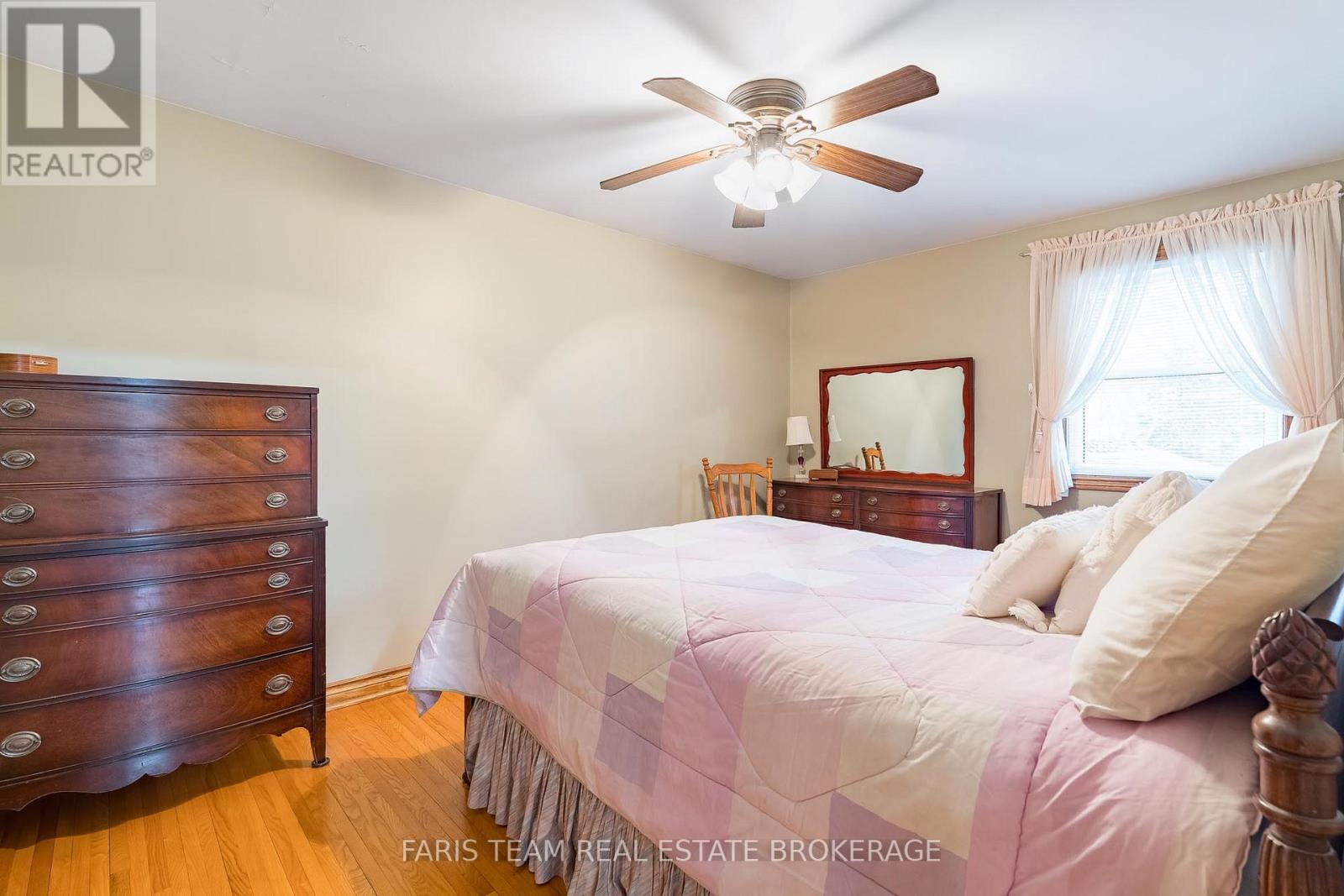 142 Oriole Drive, East Gwillimbury, Ontario  L9N 1G9 - Photo 20 - N12895022