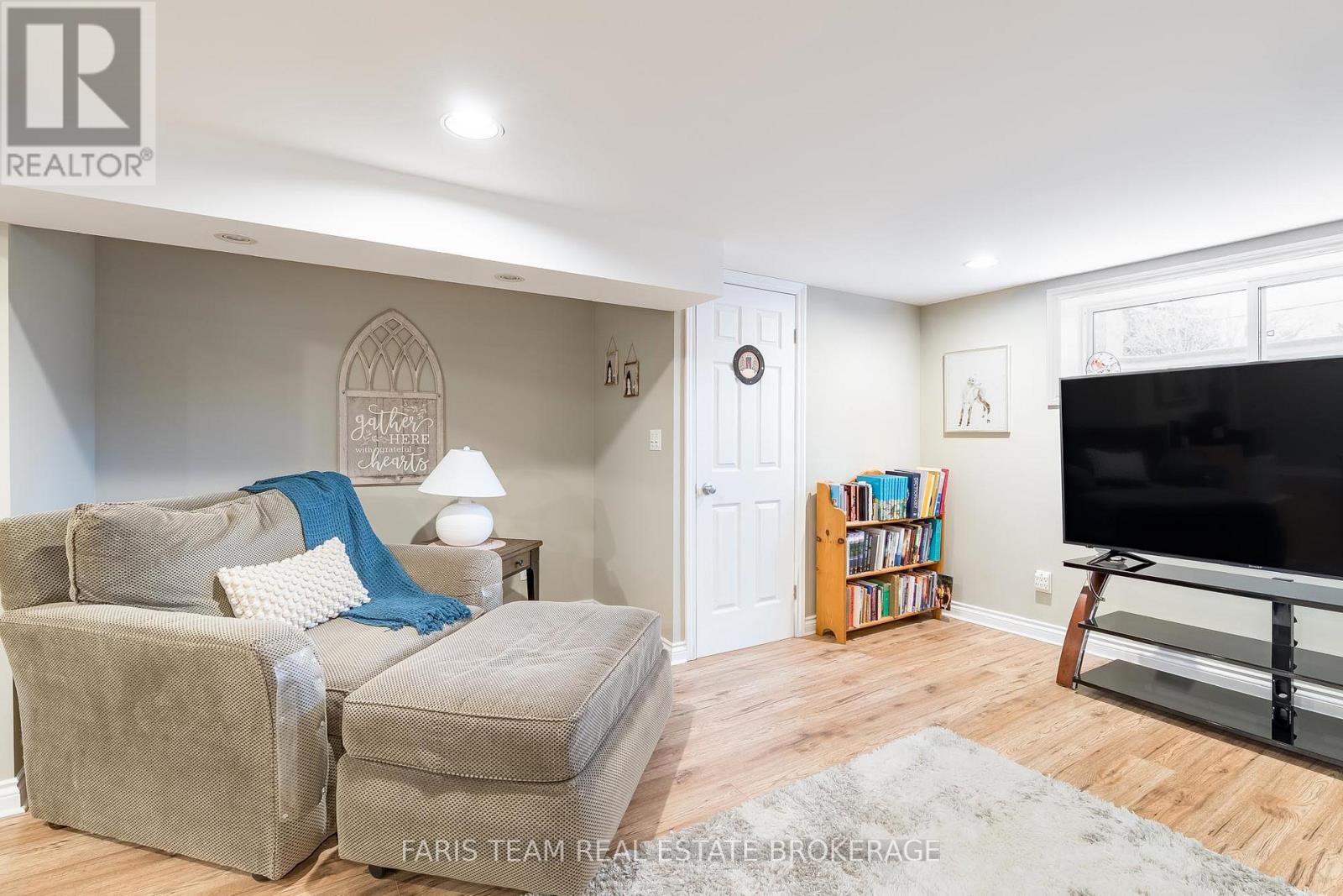 142 Oriole Drive, East Gwillimbury, Ontario  L9N 1G9 - Photo 28 - N12895022