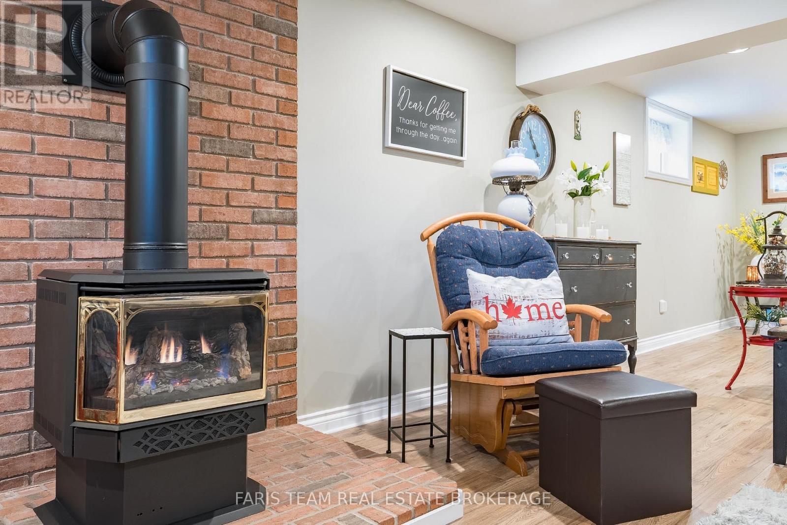 142 Oriole Drive, East Gwillimbury, Ontario  L9N 1G9 - Photo 29 - N12895022