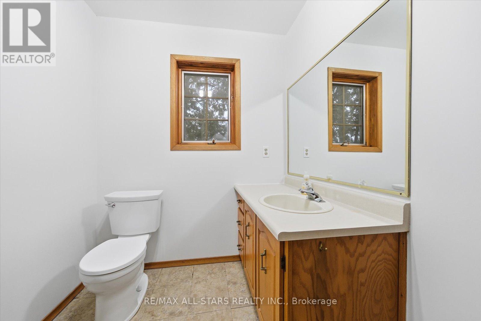 62 Evelyn Avenue, Georgina, Ontario  L4P 3C8 - Photo 25 - N12895072