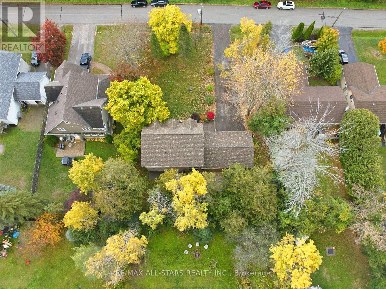 62 Evelyn Avenue, Georgina, Ontario  L4P 3C8 - Photo 40 - N12895072