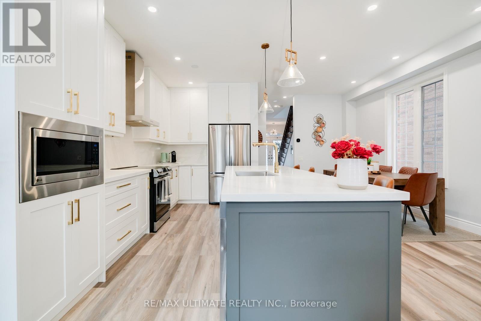 10 Torah Gate, Vaughan (Patterson), Ontario  L6A 0H3 - Photo 11 - N12895100