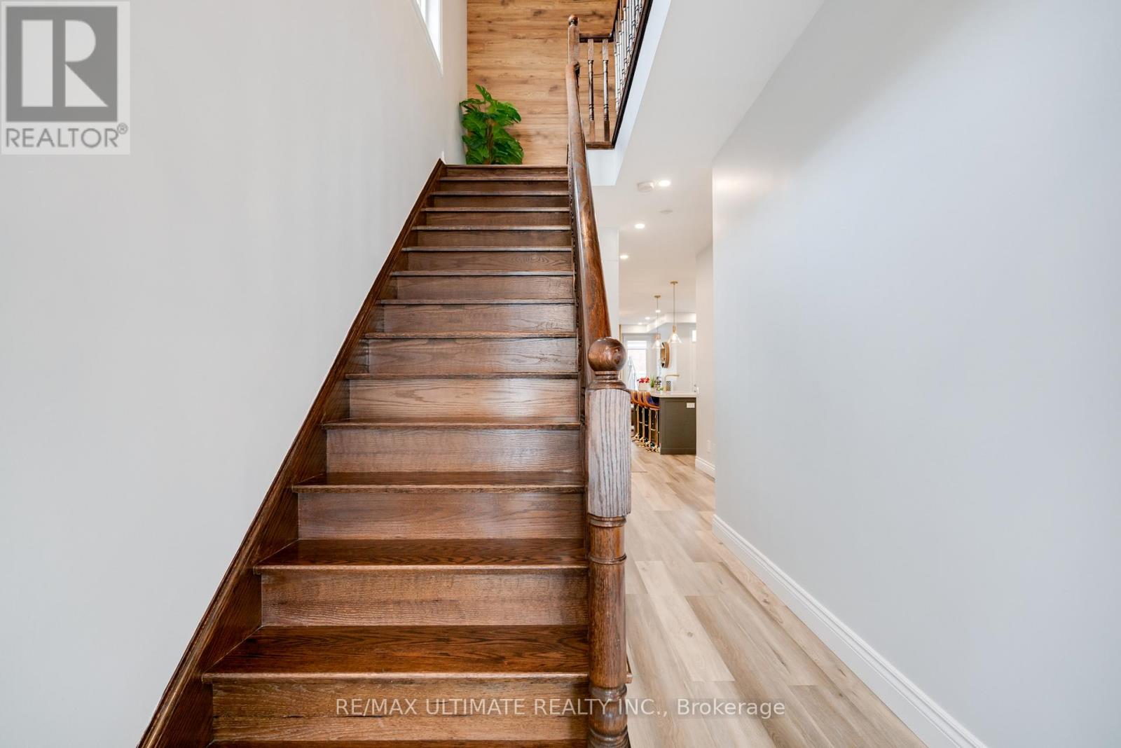 10 Torah Gate, Vaughan (Patterson), Ontario  L6A 0H3 - Photo 20 - N12895100