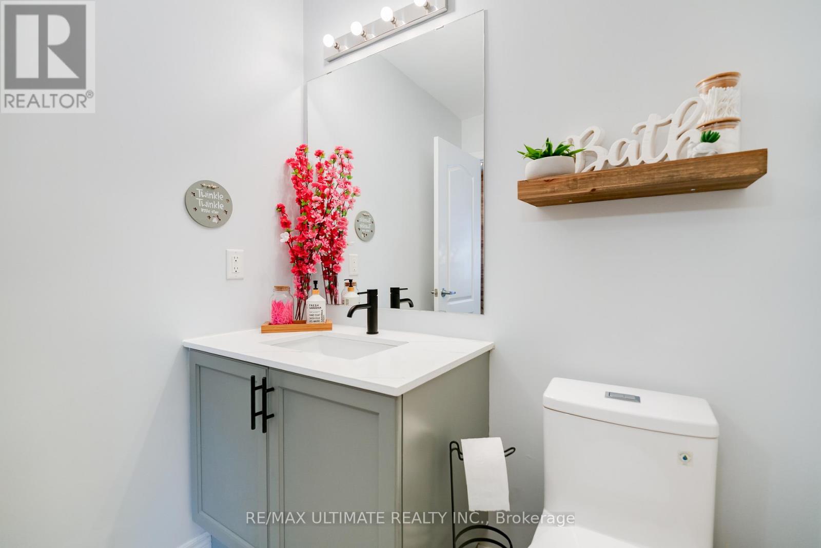 10 Torah Gate, Vaughan (Patterson), Ontario  L6A 0H3 - Photo 27 - N12895100