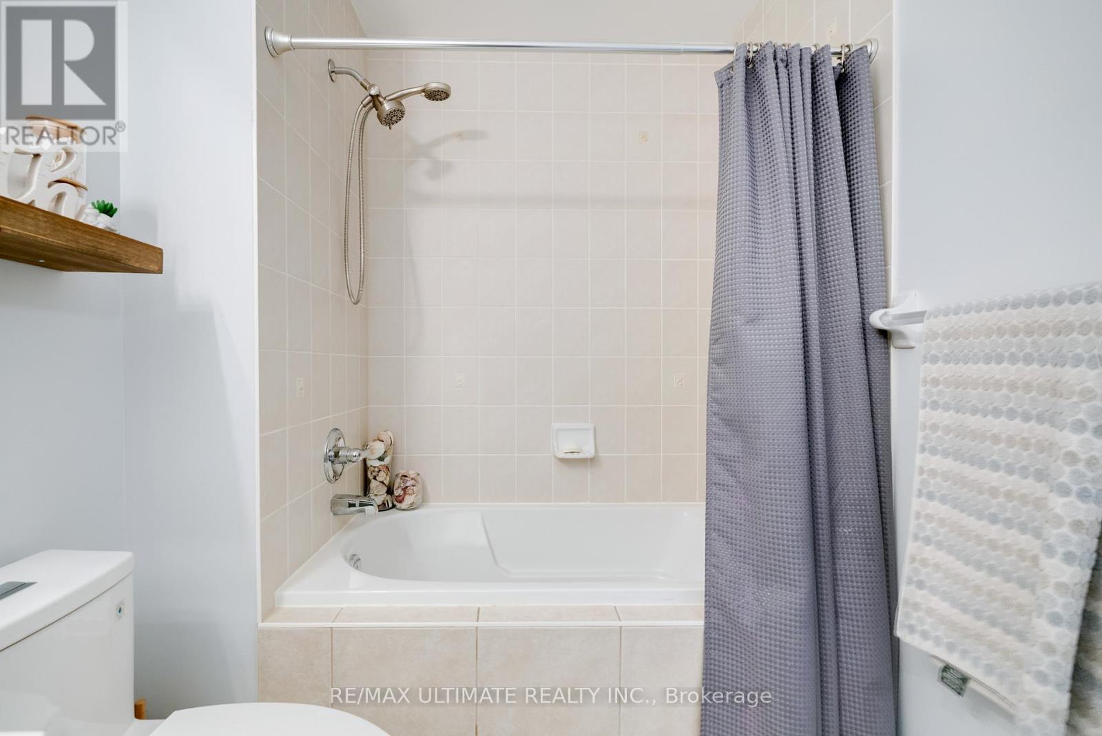 10 Torah Gate, Vaughan (Patterson), Ontario  L6A 0H3 - Photo 28 - N12895100