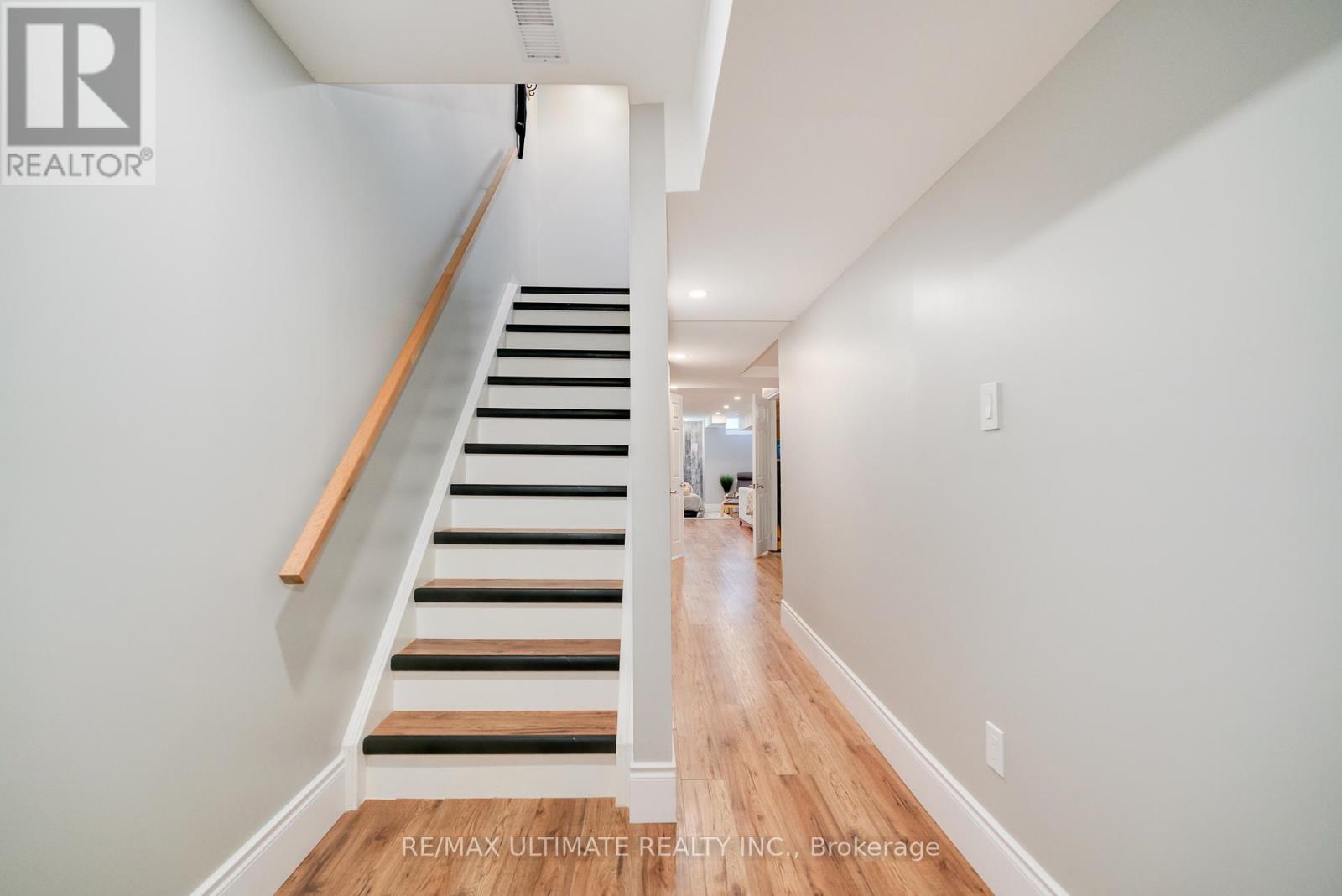 10 Torah Gate, Vaughan (Patterson), Ontario  L6A 0H3 - Photo 36 - N12895100