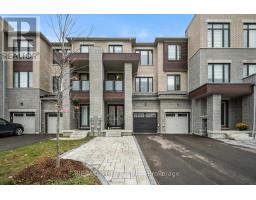 229 VERMONT AVENUE, Newmarket, Ontario