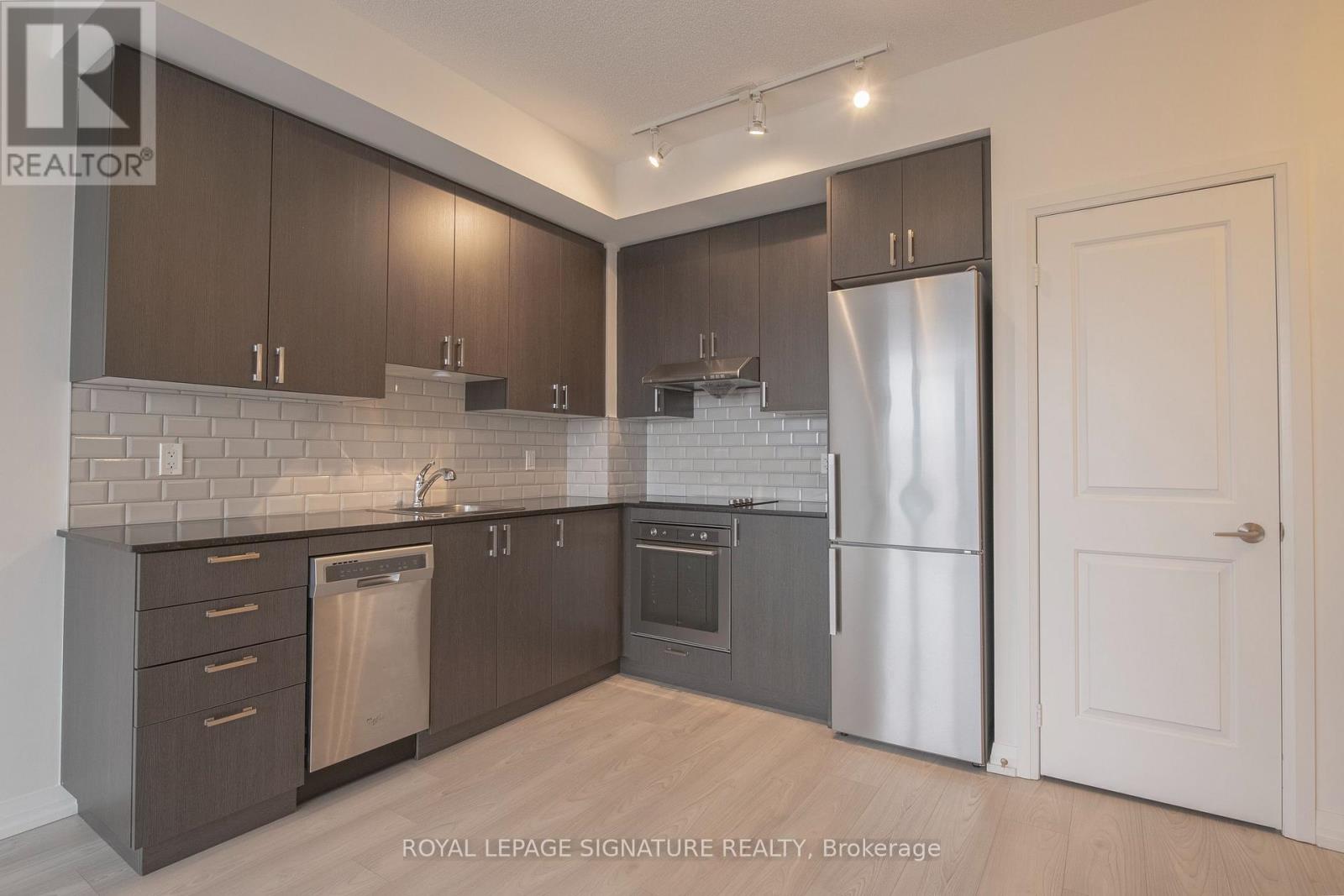 330 - 50 Ann O'reilly Road, Toronto (Henry Farm), Ontario  M2J 0C9 - Photo 2 - C12834722