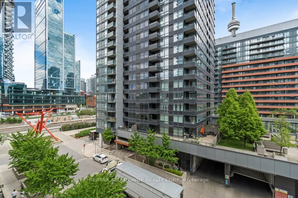 610 - 8 Telegram Mews, Toronto, Ontario  M5V 3Z5 - Photo 14 - C12839580