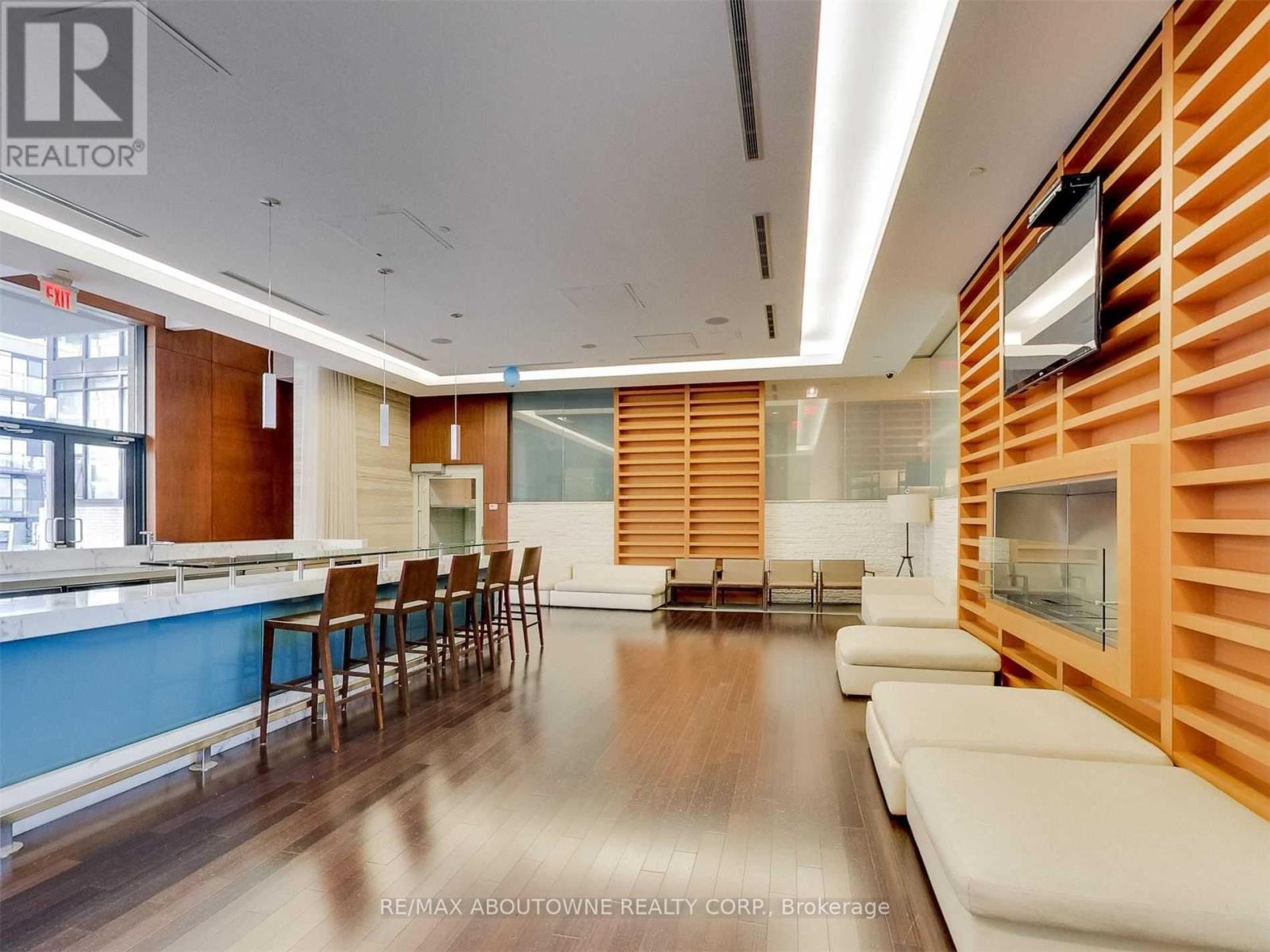 610 - 8 Telegram Mews, Toronto, Ontario  M5V 3Z5 - Photo 23 - C12839580