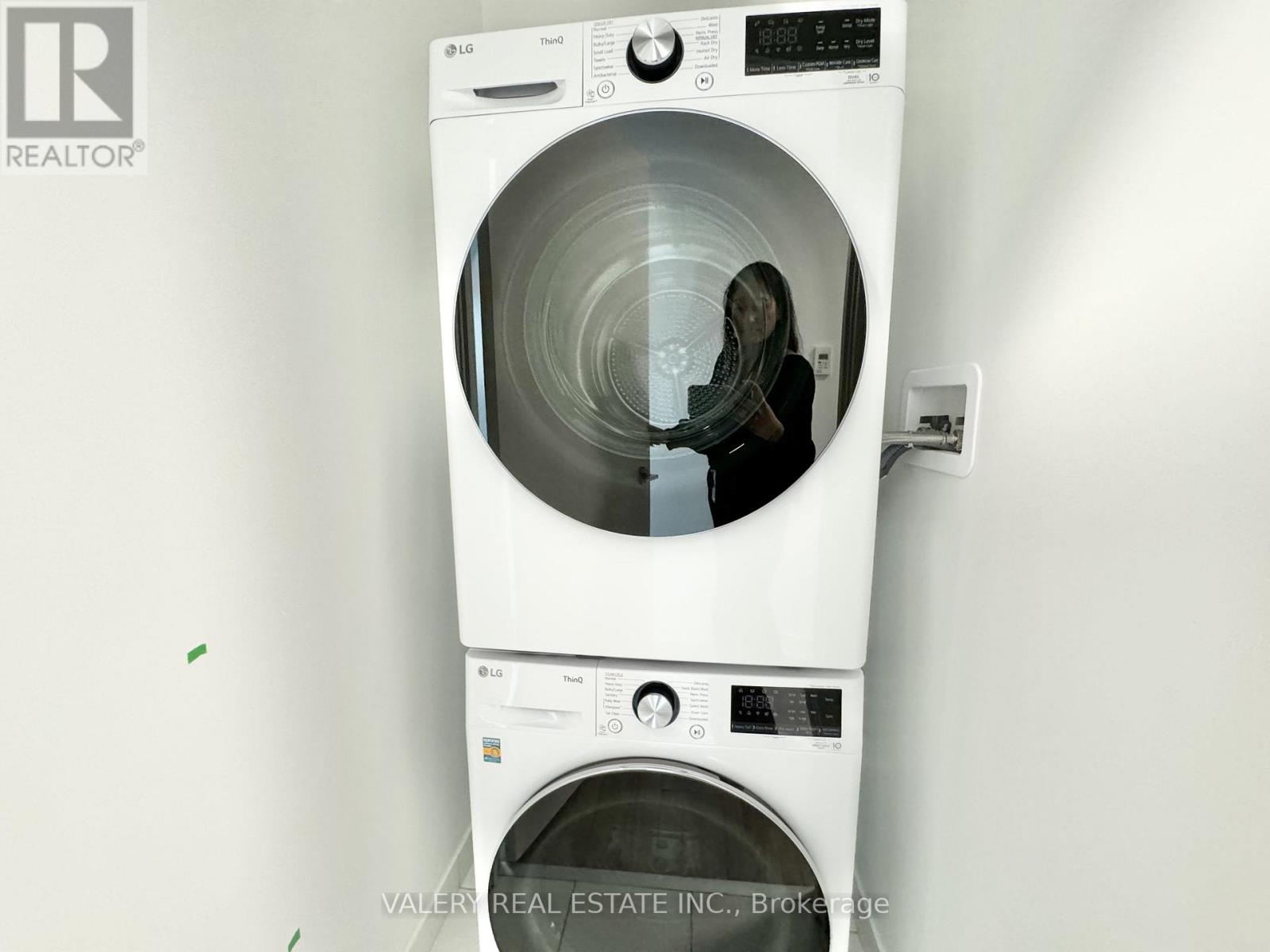 506 - 225 Malta Avenua Avenue, Brampton (Fletcher's Creek South), Ontario  L6Y 4M5 - Photo 11 - W12863818