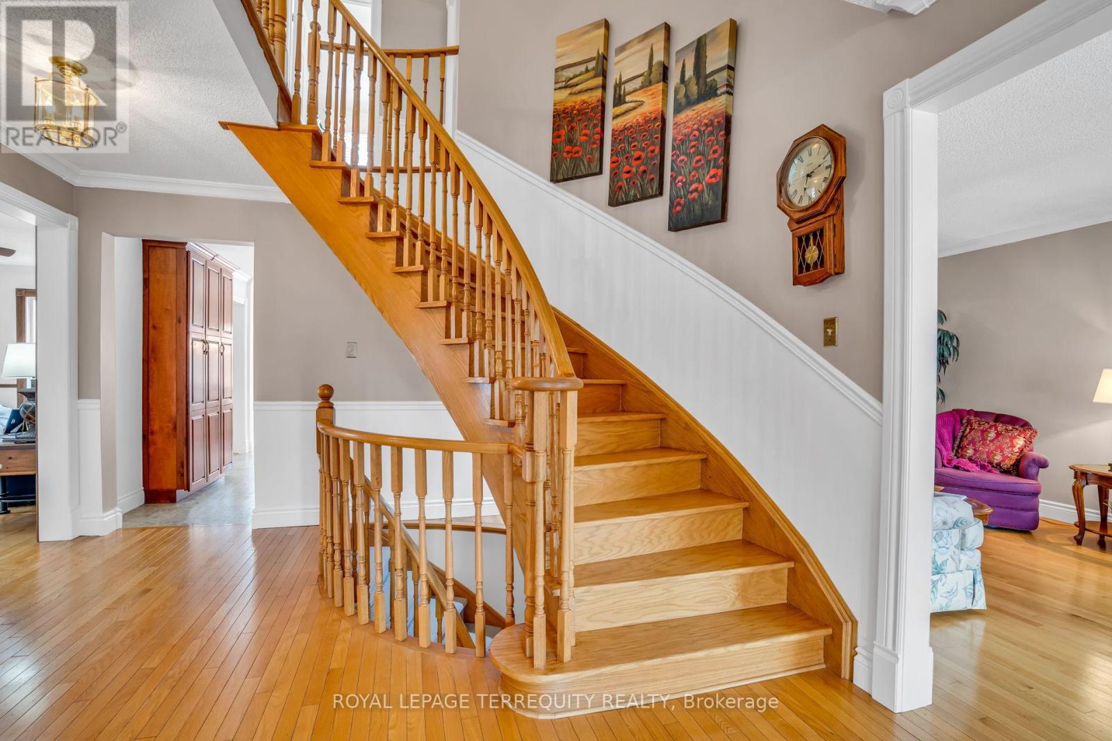 1319 Saddler Circle, Oakville, Ontario  L6M 2X6 - Photo 21 - W12880796