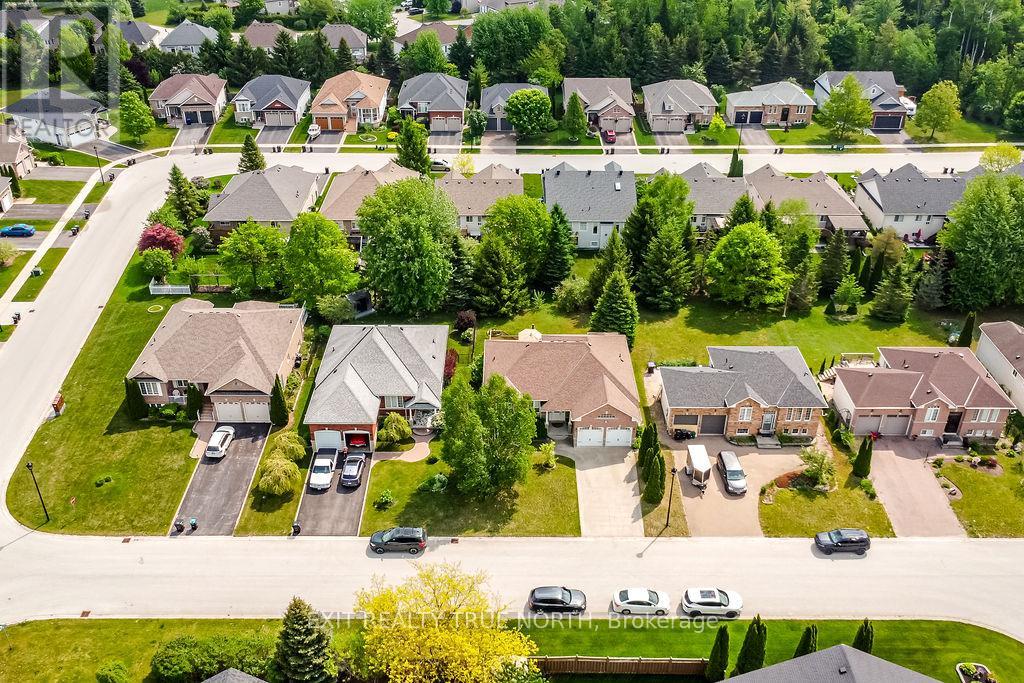 29 Old Hickory Lane, Wasaga Beach, Ontario  L9Z 3B1 - Photo 37 - S12895054