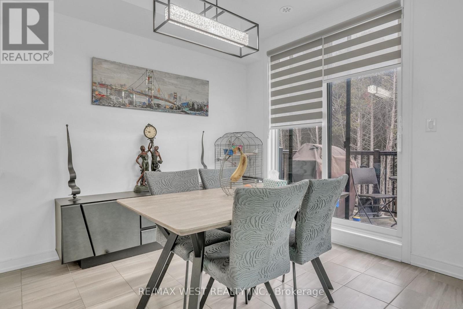 118 Blue Forest Crescent, Barrie, Ontario  L9J 0N7 - Photo 5 - S12895098