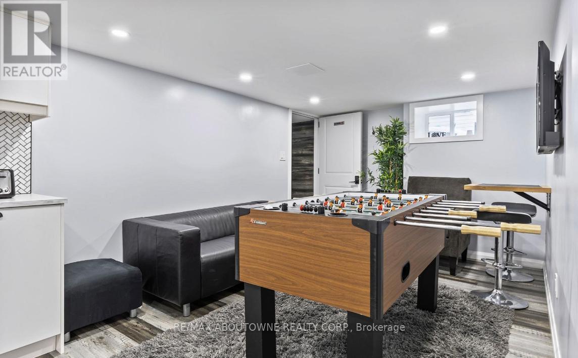 3 Mary Street E, St. Thomas, Ontario  N5R 2V7 - Photo 4 - X12882714