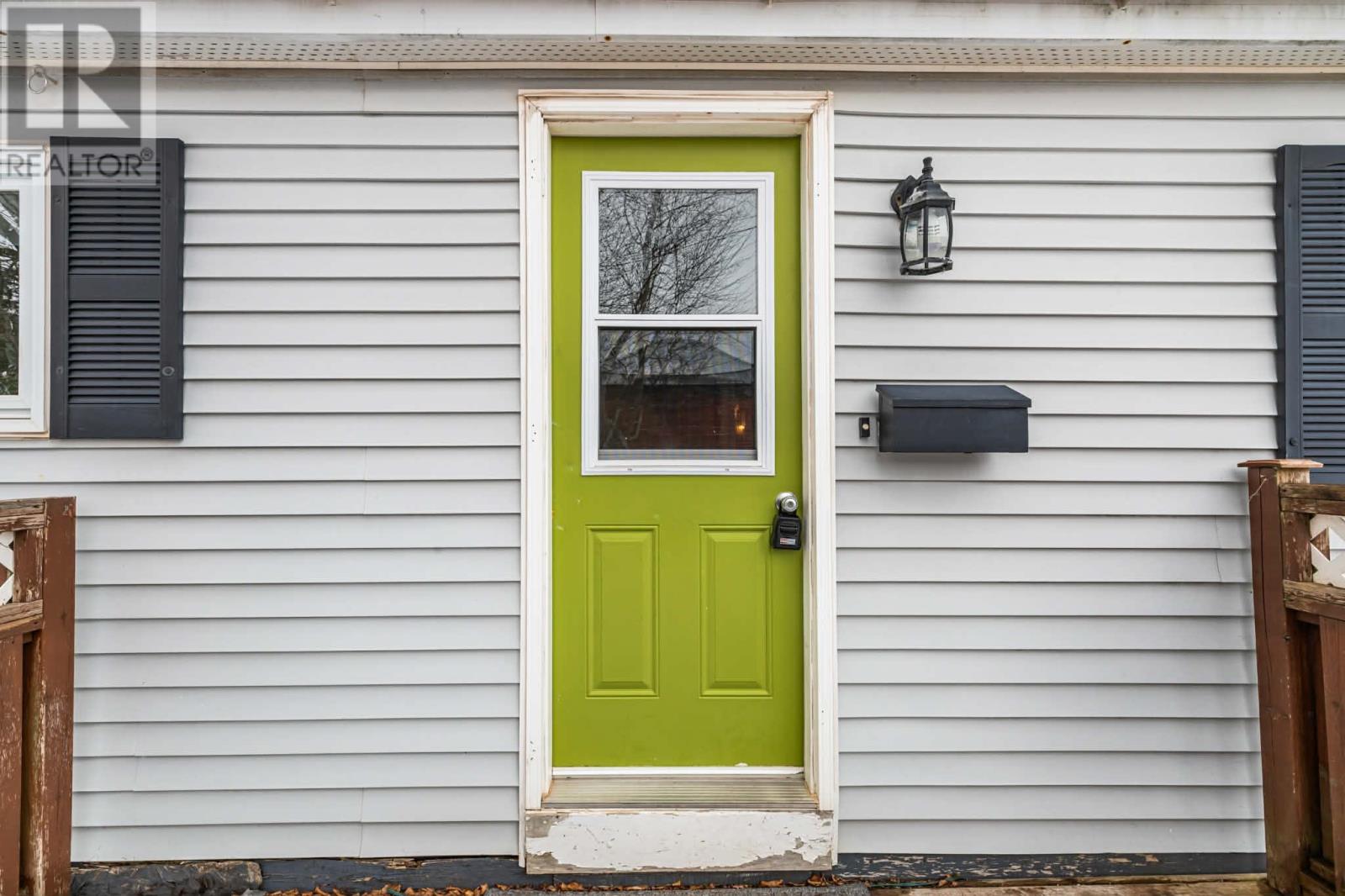 6 Grant Drive, Summerside, Prince Edward Island  C1N 4T5 - Photo 3 - 202604832