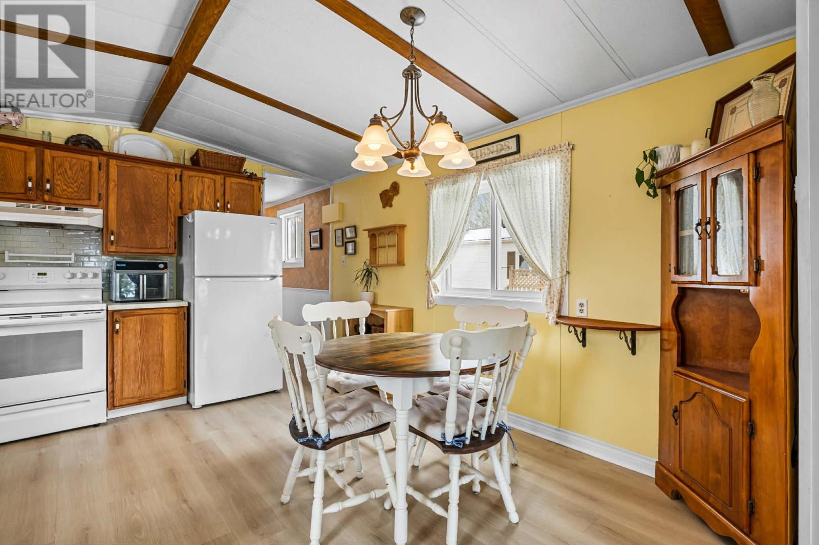 6 Grant Drive, Summerside, Prince Edward Island  C1N 4T5 - Photo 8 - 202604832