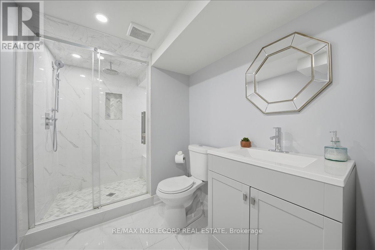 24 Primo Road, Brampton, Ontario  L7A 3Y1 - Photo 36 - W12895034