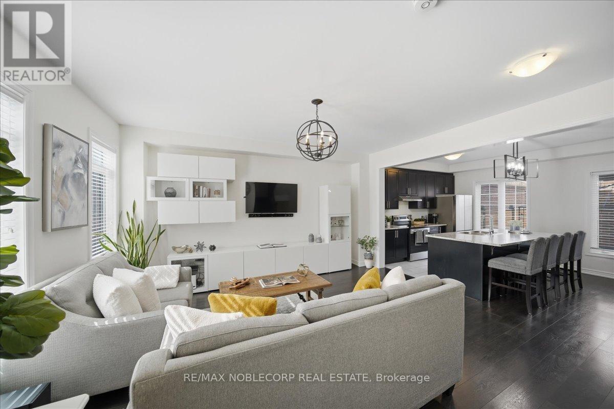 24 Primo Road, Brampton, Ontario  L7A 3Y1 - Photo 5 - W12895034