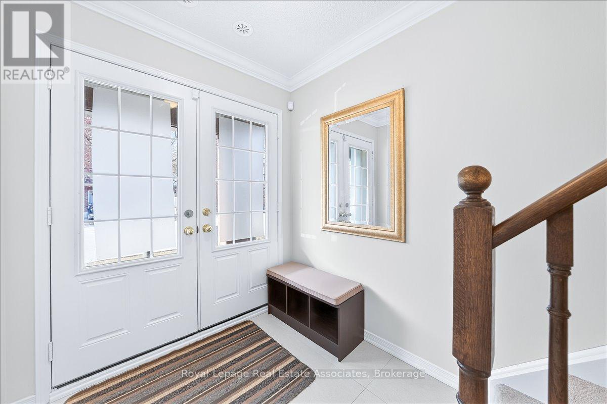 77 - 2178 Fiddlers Way, Oakville, Ontario  L6M 0L5 - Photo 3 - W12895084