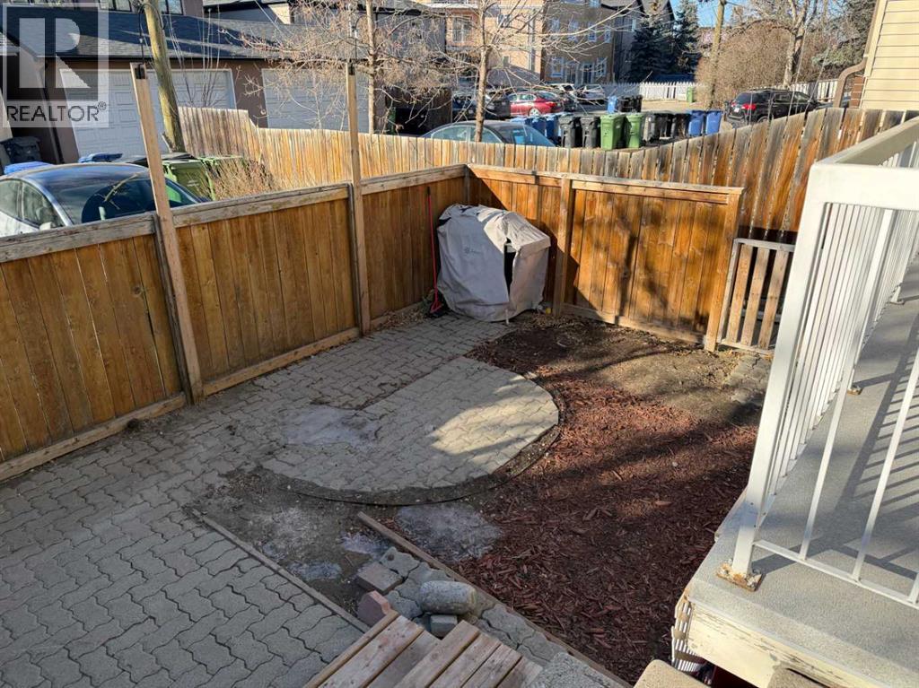 1, 1939 25a Street Sw, Calgary, Alberta  T3E 1Y6 - Photo 3 - A2285500
