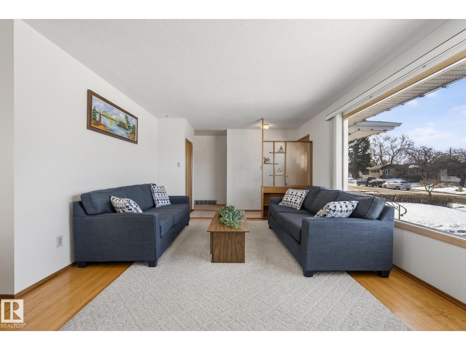 9145 152 St Nw, Edmonton, Alberta  T5R 1M5 - Photo 7 - E4477809