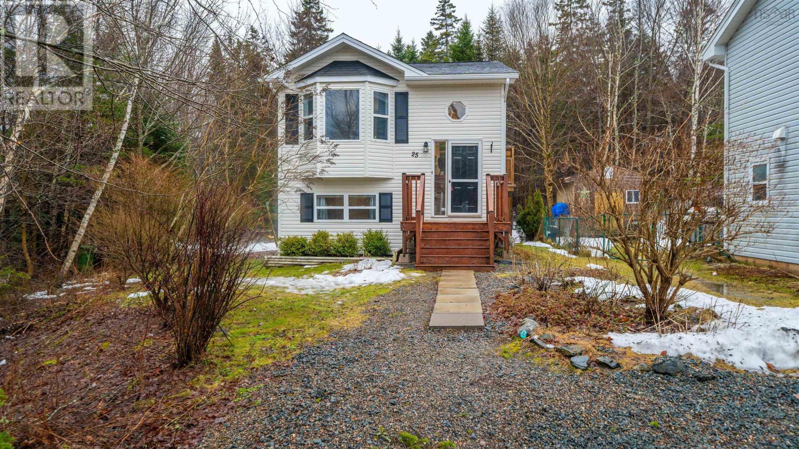 25 Highrigger Crescent, Middle Sackville, Nova Scotia  B4E 2Z7 - Photo 2 - 202604829