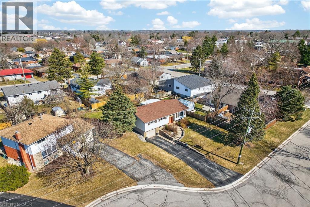 96 Dundee Drive, Caledonia, Ontario  N3W 1J8 - Photo 3 - 40811115