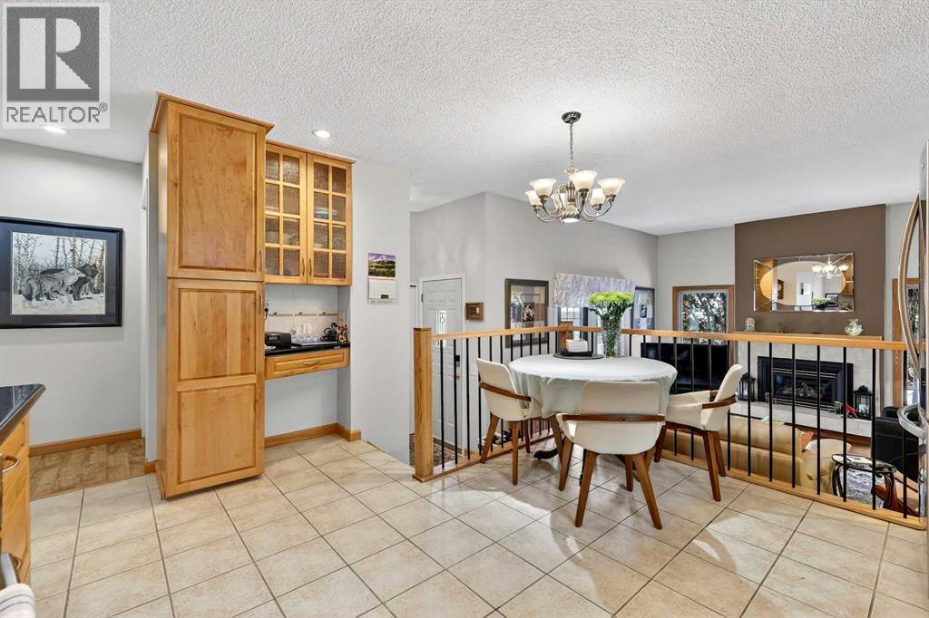 102 Canterbury Place SW, Calgary, Alberta  T2W 1P3 - Photo 12 - A2290306