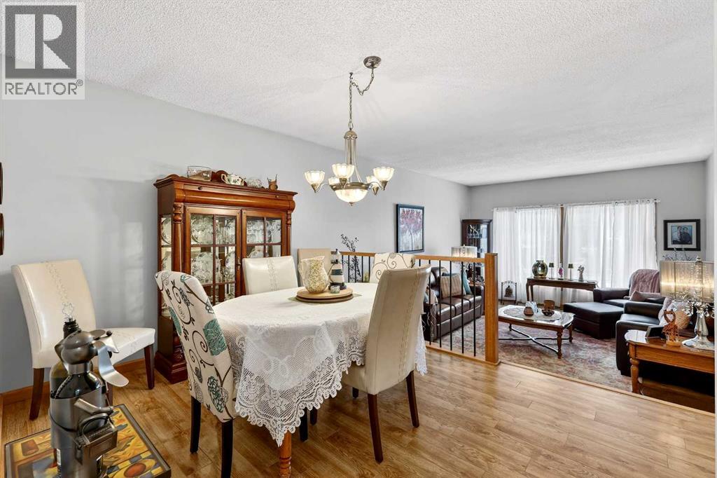 102 Canterbury Place SW, Calgary, Alberta  T2W 1P3 - Photo 10 - A2290306