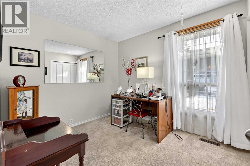 102 Canterbury Place SW, Calgary, Alberta  T2W 1P3 - Photo 31 - A2290306