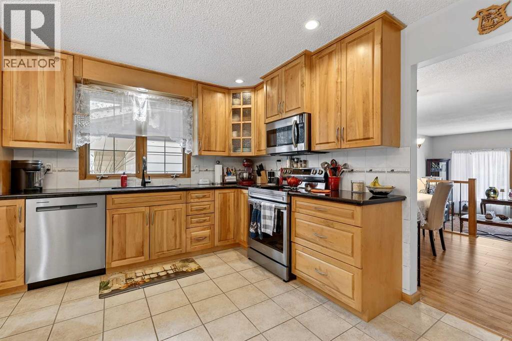 102 Canterbury Place SW, Calgary, Alberta  T2W 1P3 - Photo 15 - A2290306