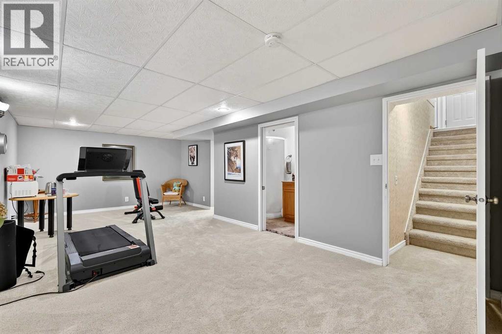 102 Canterbury Place SW, Calgary, Alberta  T2W 1P3 - Photo 34 - A2290306