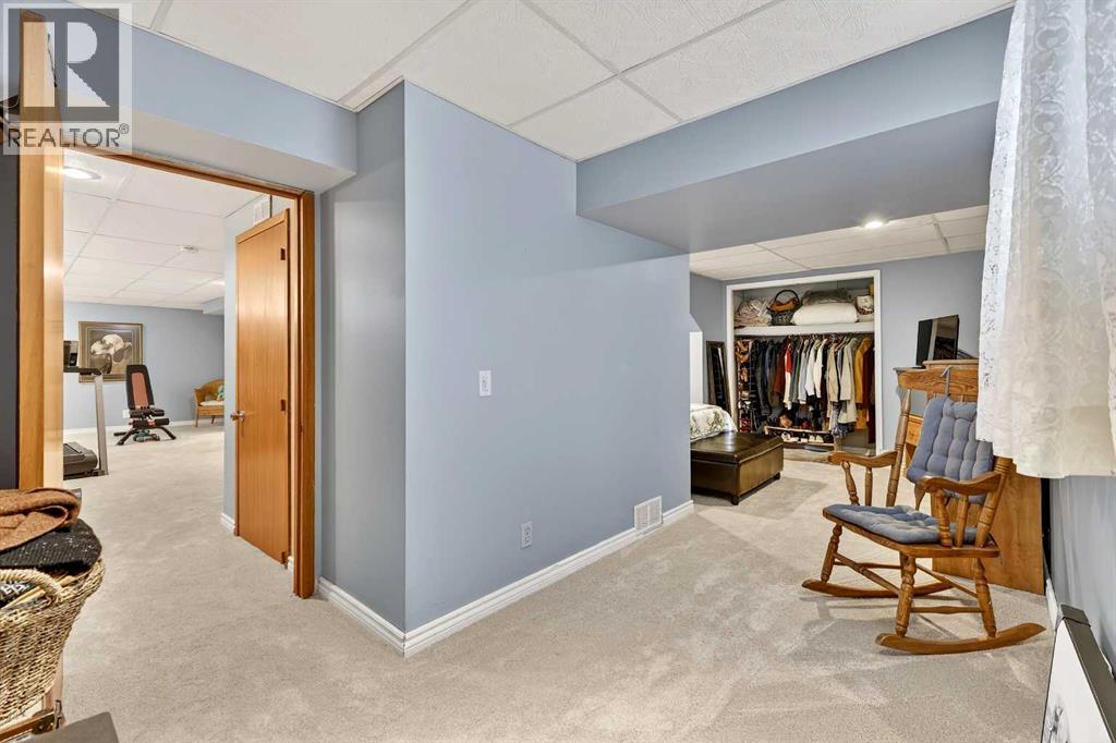 102 Canterbury Place SW, Calgary, Alberta  T2W 1P3 - Photo 37 - A2290306