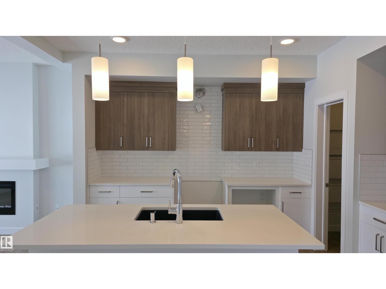 6308 42 Av, Beaumont, Alberta  T4X 3E8 - Photo 12 - E4471801