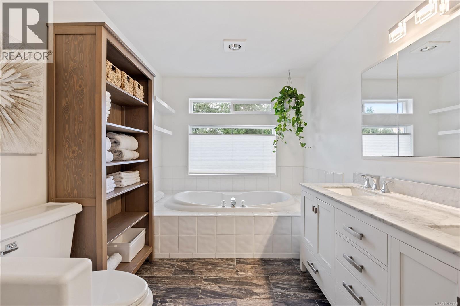 8800 Clarkson Ave, Black Creek, British Columbia  V9J 1A7 - Photo 18 - 1028356