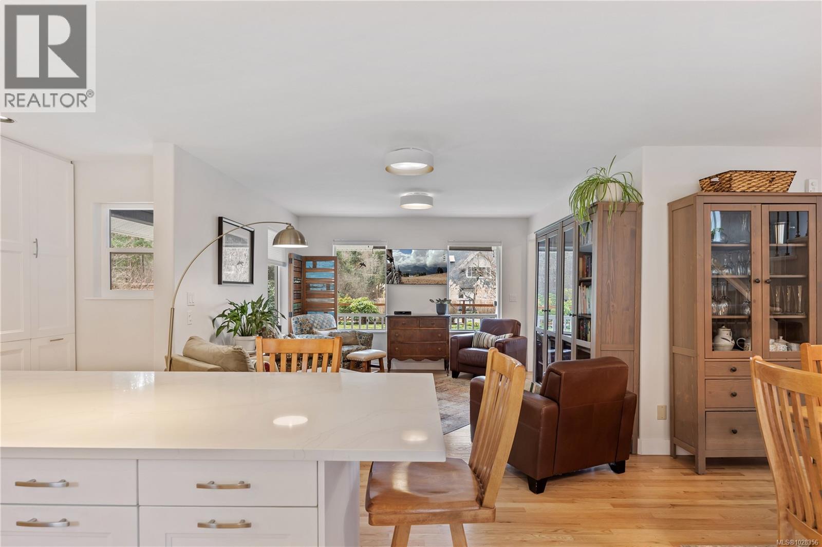 8800 Clarkson Ave, Black Creek, British Columbia  V9J 1A7 - Photo 9 - 1028356