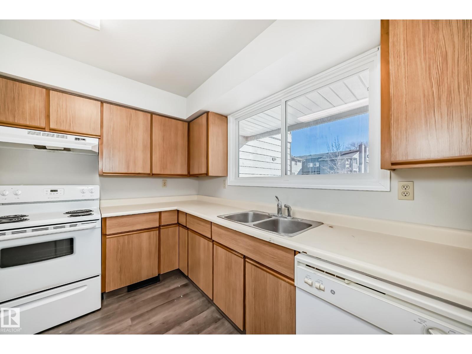 #64 4610 17 Av Nw, Edmonton, Alberta  T6L 5L1 - Photo 12 - E4470766