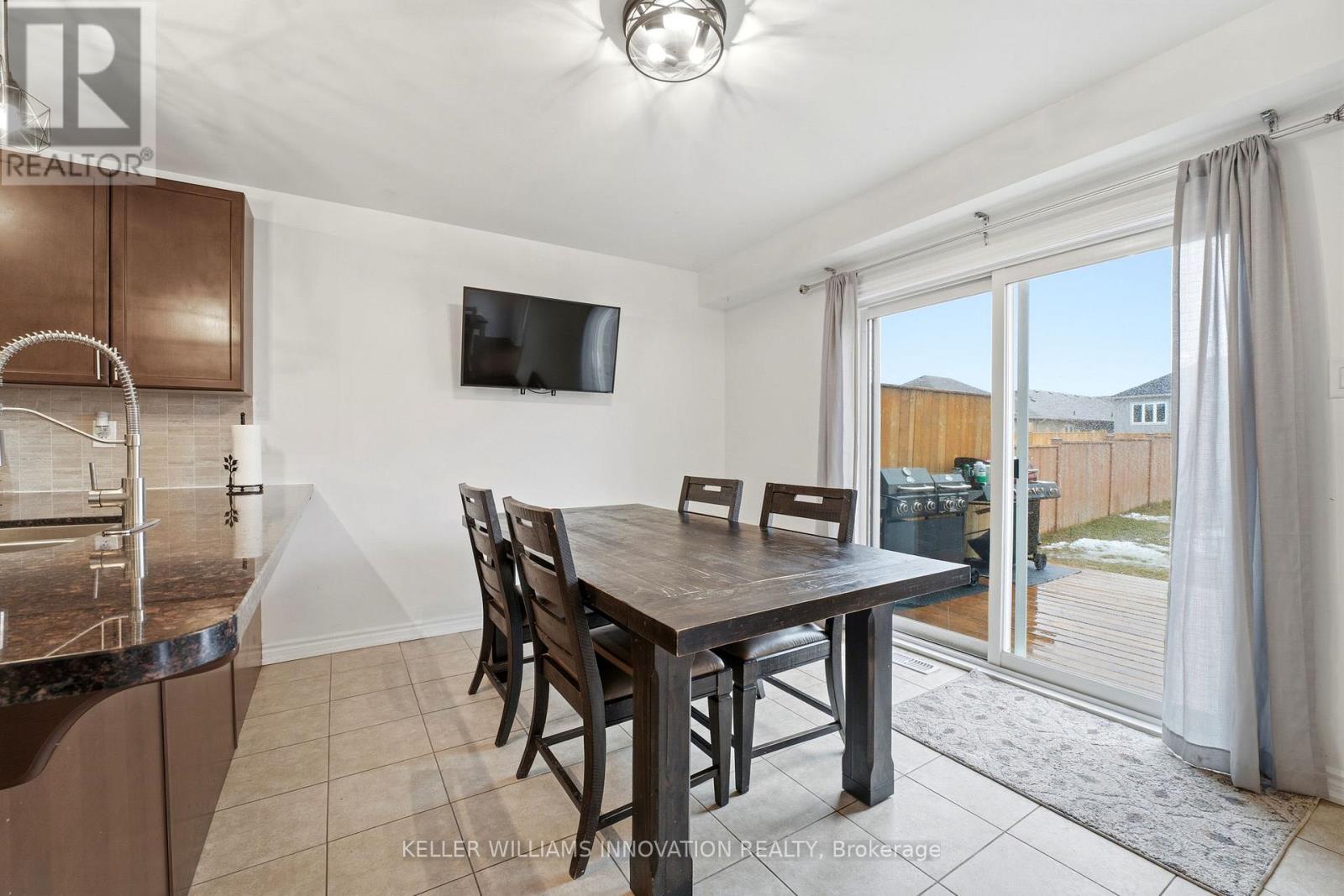 420 Armstrong Street W, North Perth, Ontario  N4W 0E6 - Photo 17 - X12894978