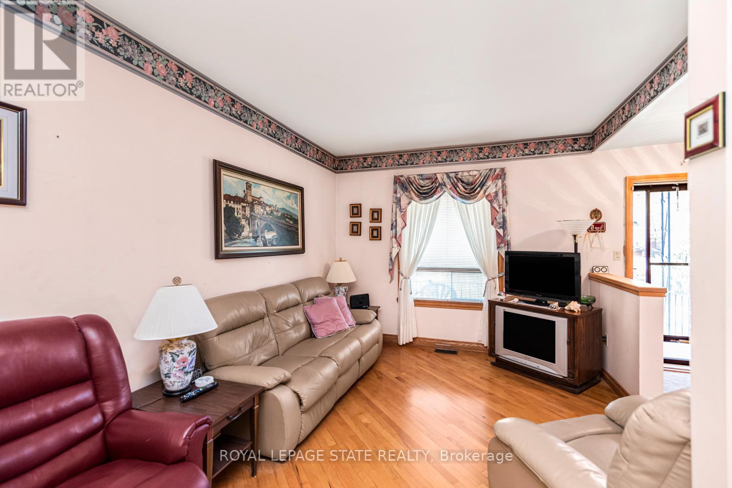 538 Hughson Street N, Hamilton, Ontario  L8L 4N9 - Photo 8 - X12894980