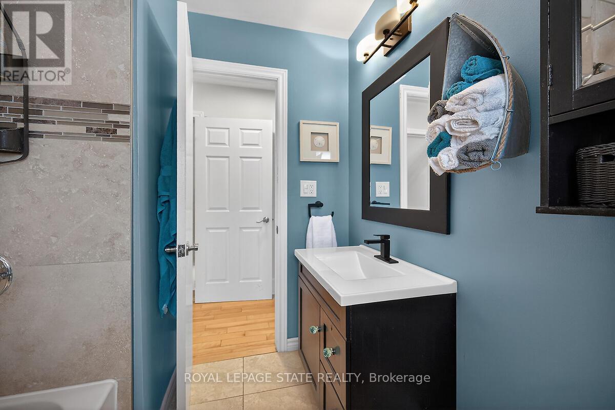 33 Abraham Drive, St. Catharines, Ontario  L2M 6K7 - Photo 16 - X12895092