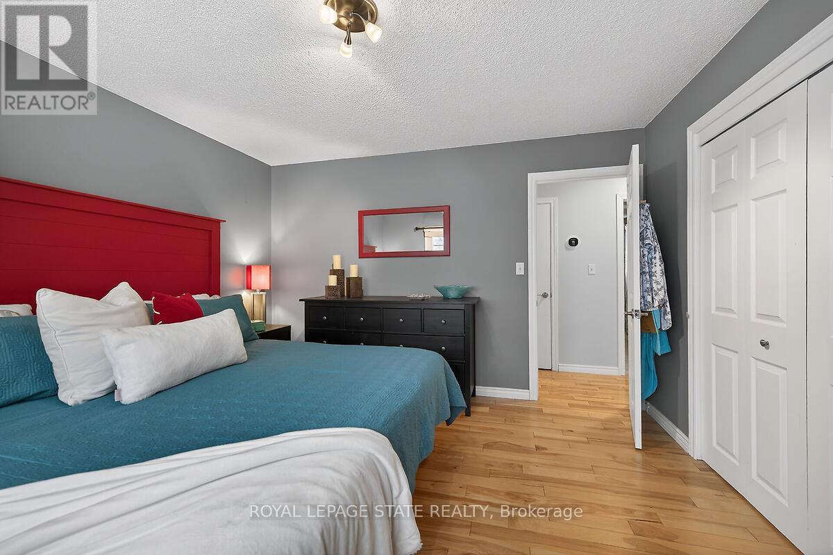 33 Abraham Drive, St. Catharines, Ontario  L2M 6K7 - Photo 17 - X12895092