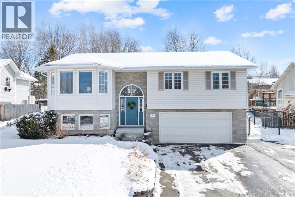 983 Douglas Avenue, Fredericton, New Brunswick  E3A 9M8 - Photo 1 - NB135247