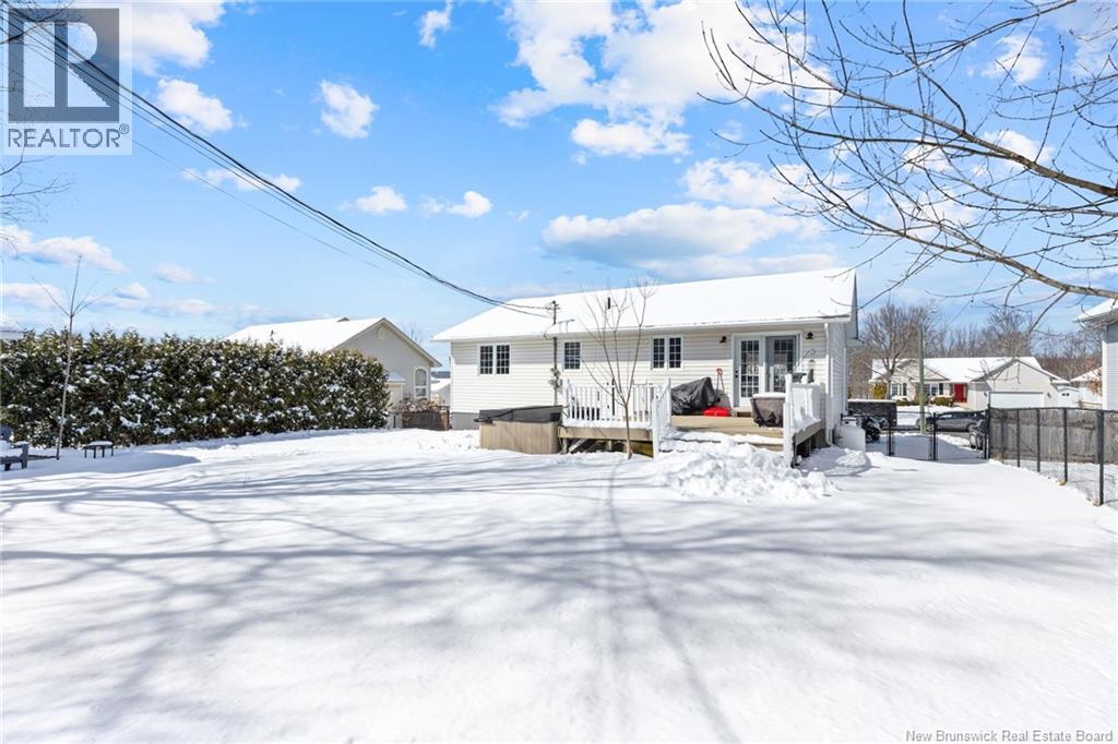 983 Douglas Avenue, Fredericton, New Brunswick  E3A 9M8 - Photo 44 - NB135247