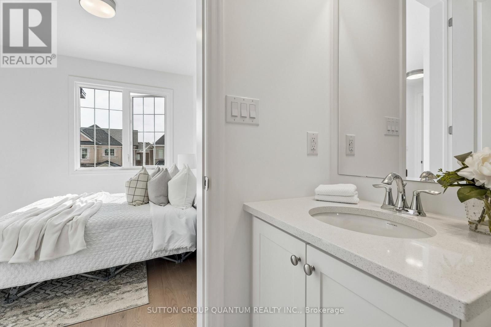 1219 Black Bear Trail, Oakville, Ontario  L6H 8B1 - Photo 36 - W12810210