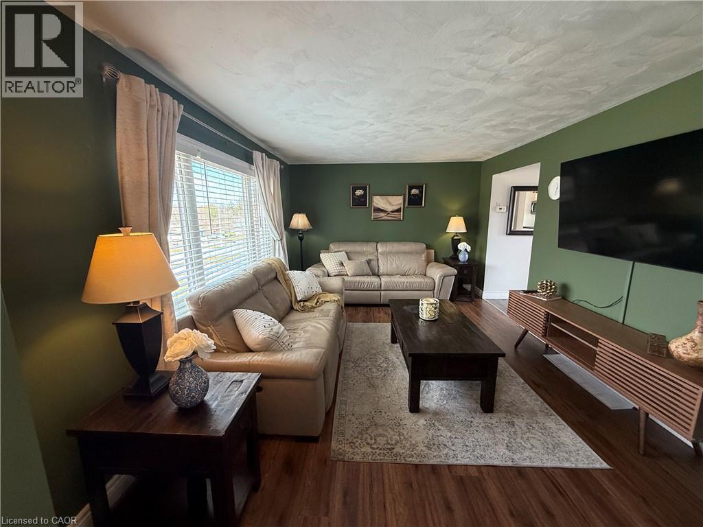 53 Moffat Drive, Cambridge, Ontario  N1R 6C1 - Photo 3 - 40813176