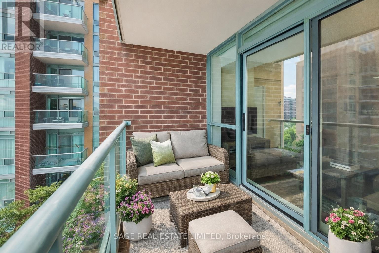 513 - 11 Michael Power Place, Toronto, Ontario  M9A 5G3 - Photo 19 - W12894774