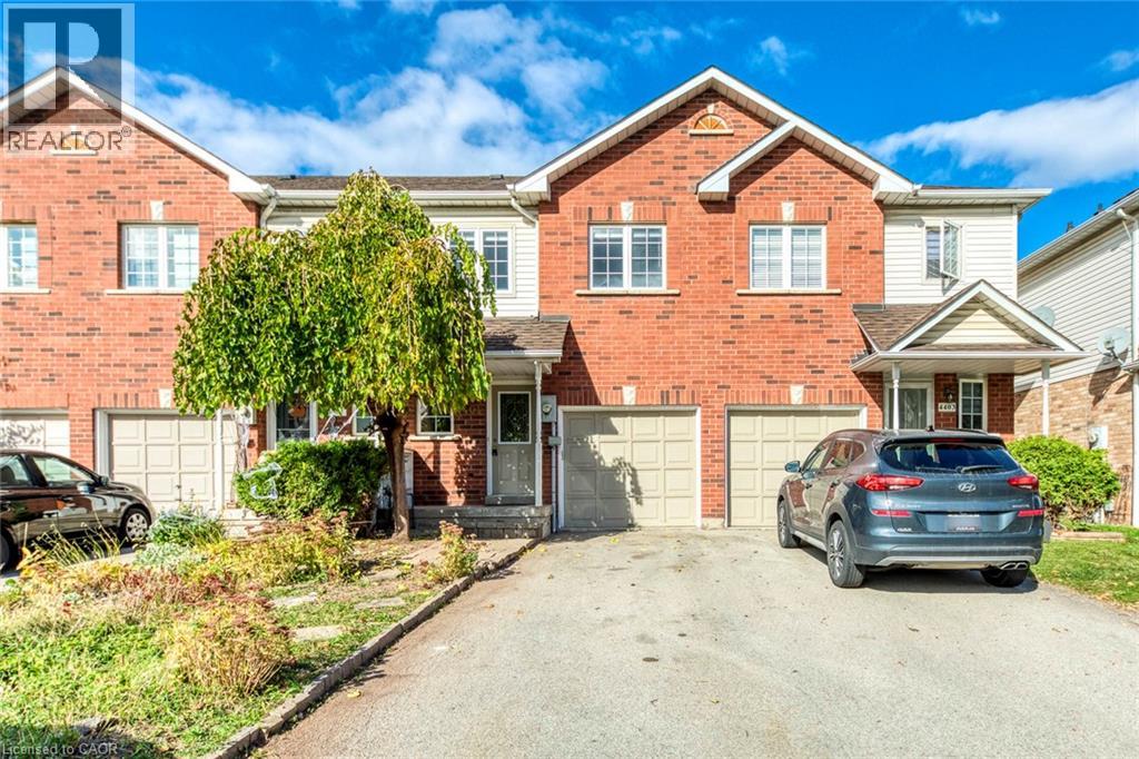 4401 PETER Drive, Burlington, Ontario