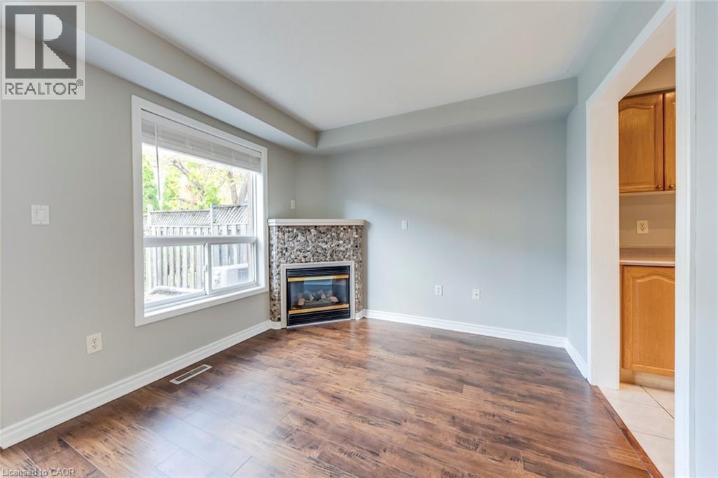 4401 Peter Drive, Burlington, Ontario  L7L 6S6 - Photo 14 - 40812608